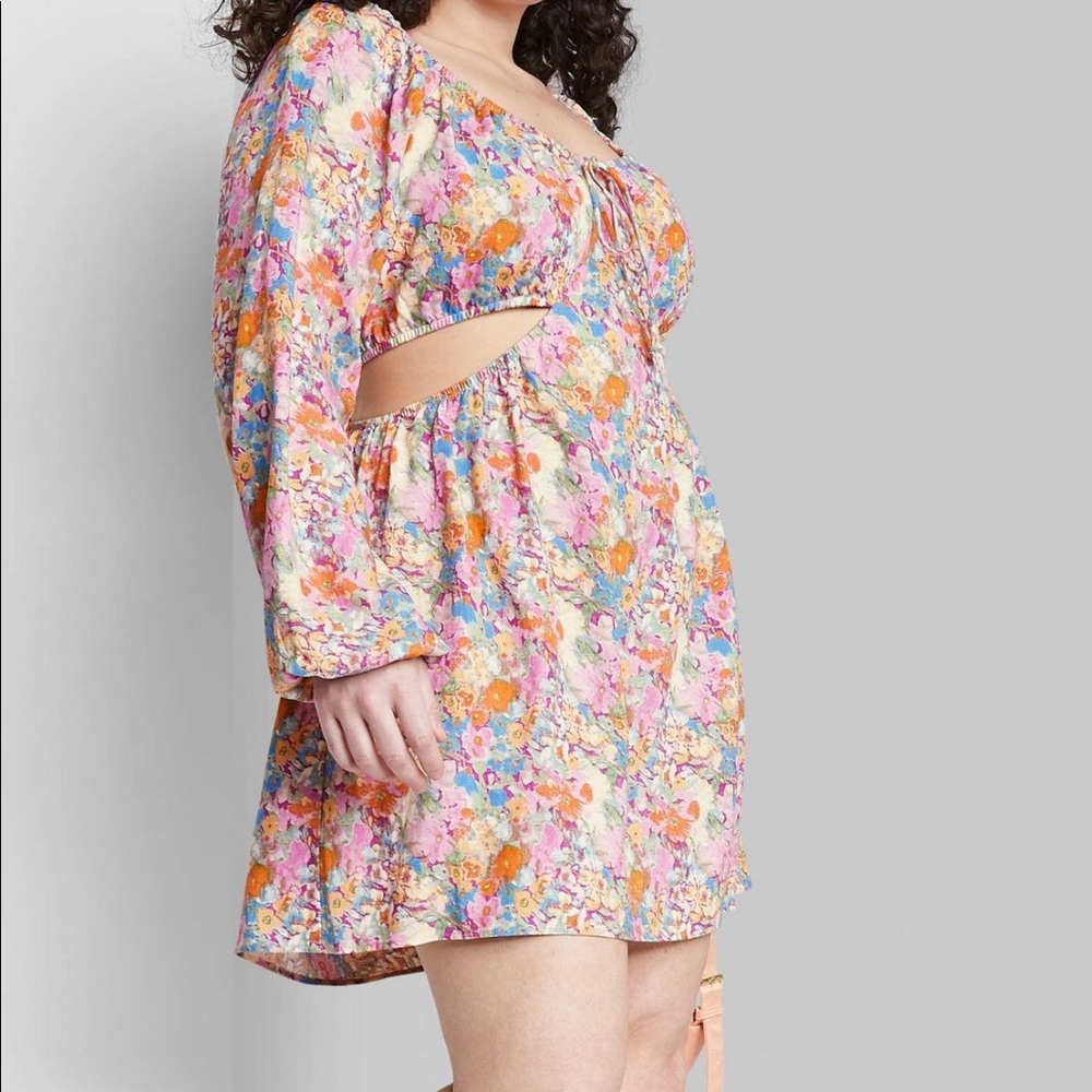 Adorable floral cutout mini dress